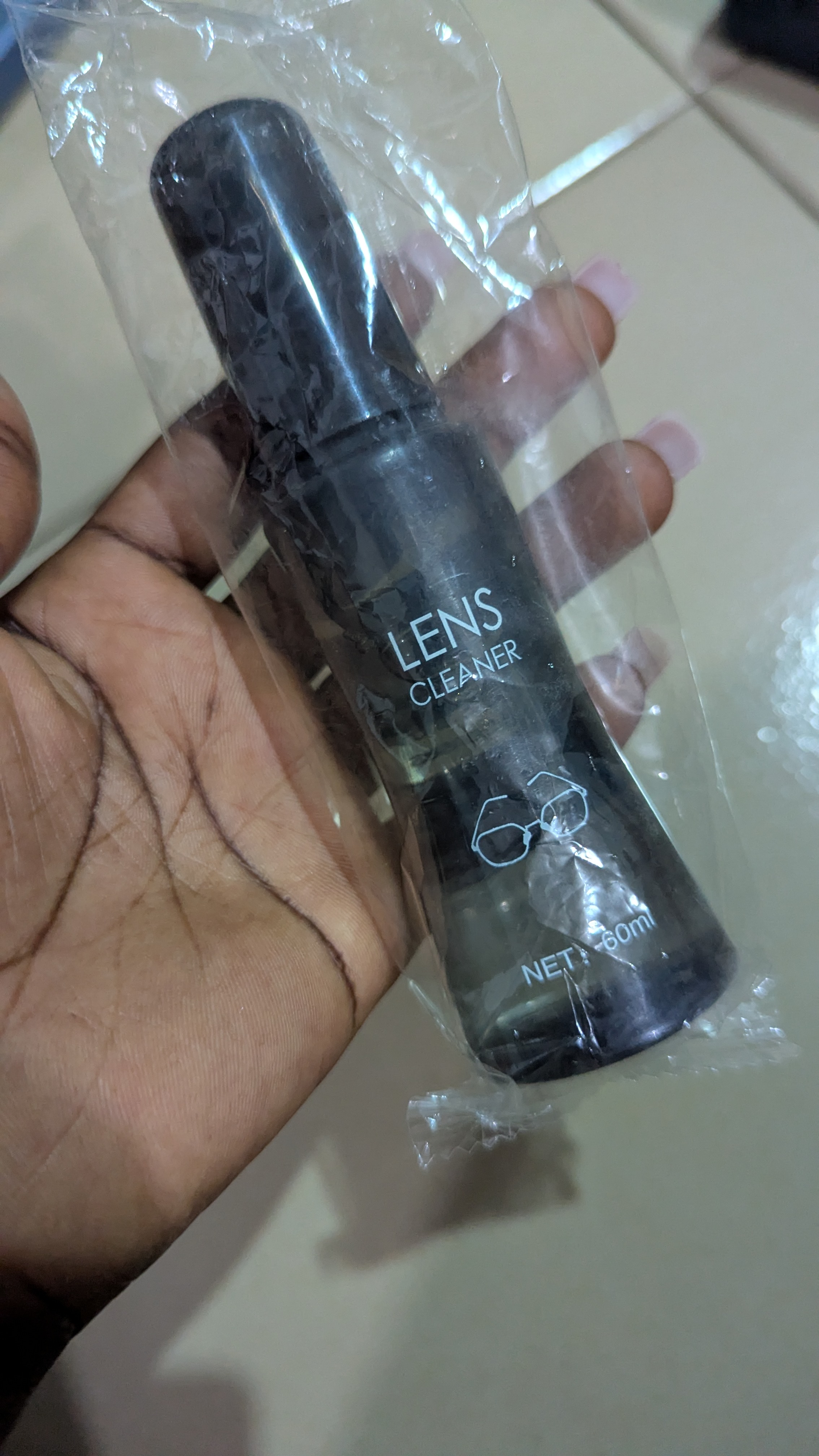 Lens cleaner